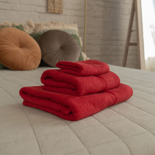 Z. Textile Tűzpiros törölköző 550GSM