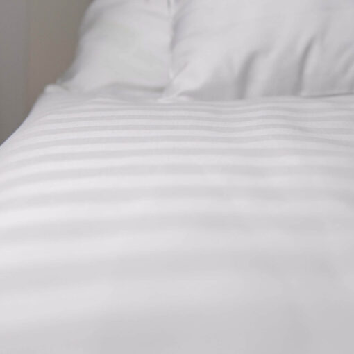 Z. Textile Damaszt csíkos szállodai paplanhuzat – 27mm, 145g/m2