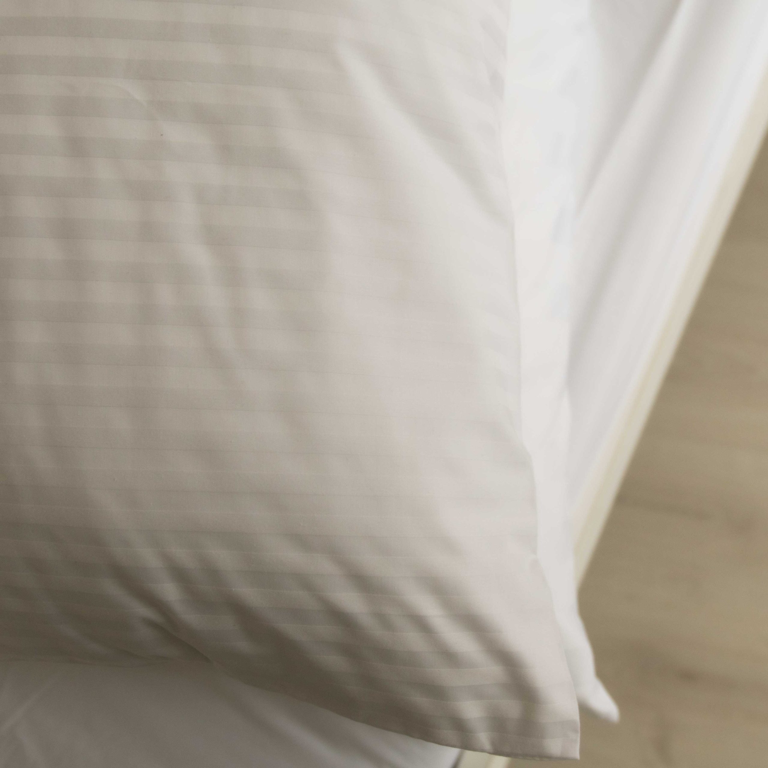 Z. Textile Damaszt csíkos szállodai párnahuzat- 10mm, 145g/m2 - Image 3