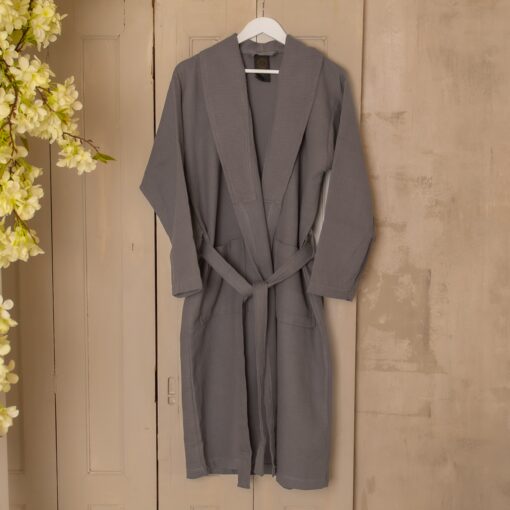 Z. Textile Szürke darázsmintás köntös