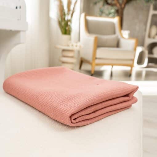 Z. Textile Szaunalepedő Darázsmintás Mályva