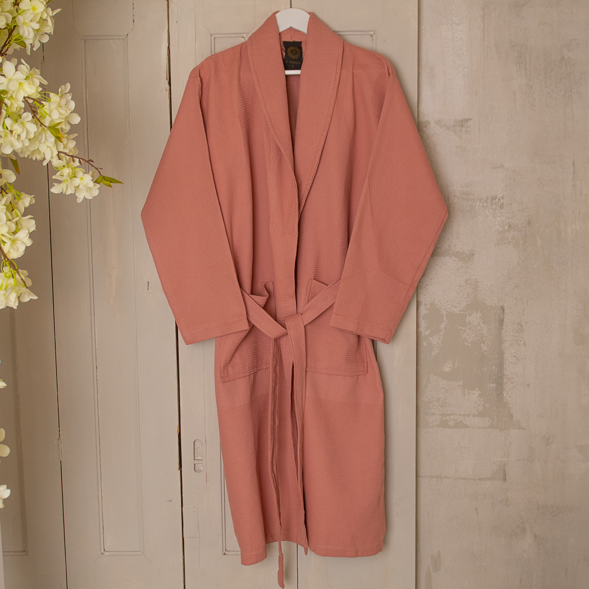 Z. Textile Mályva darázsmintás köntös